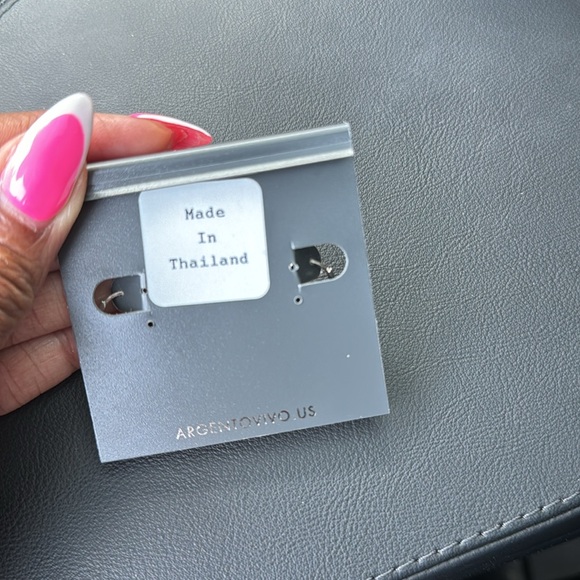 Argentina Vivo Earrings - Picture 4 of 4